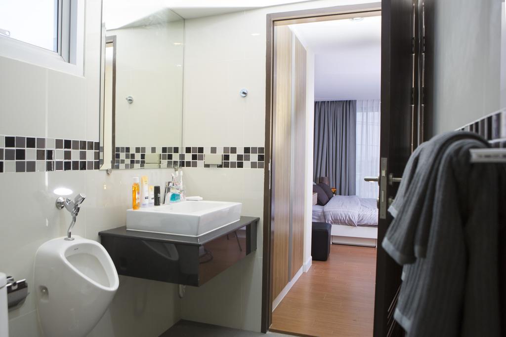 Bbg Seaside Luxurious Service Apartment Bang Saen Ruang foto